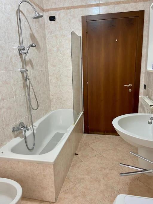 Vicolo Chiodo 9 Apartment Verona Exterior photo